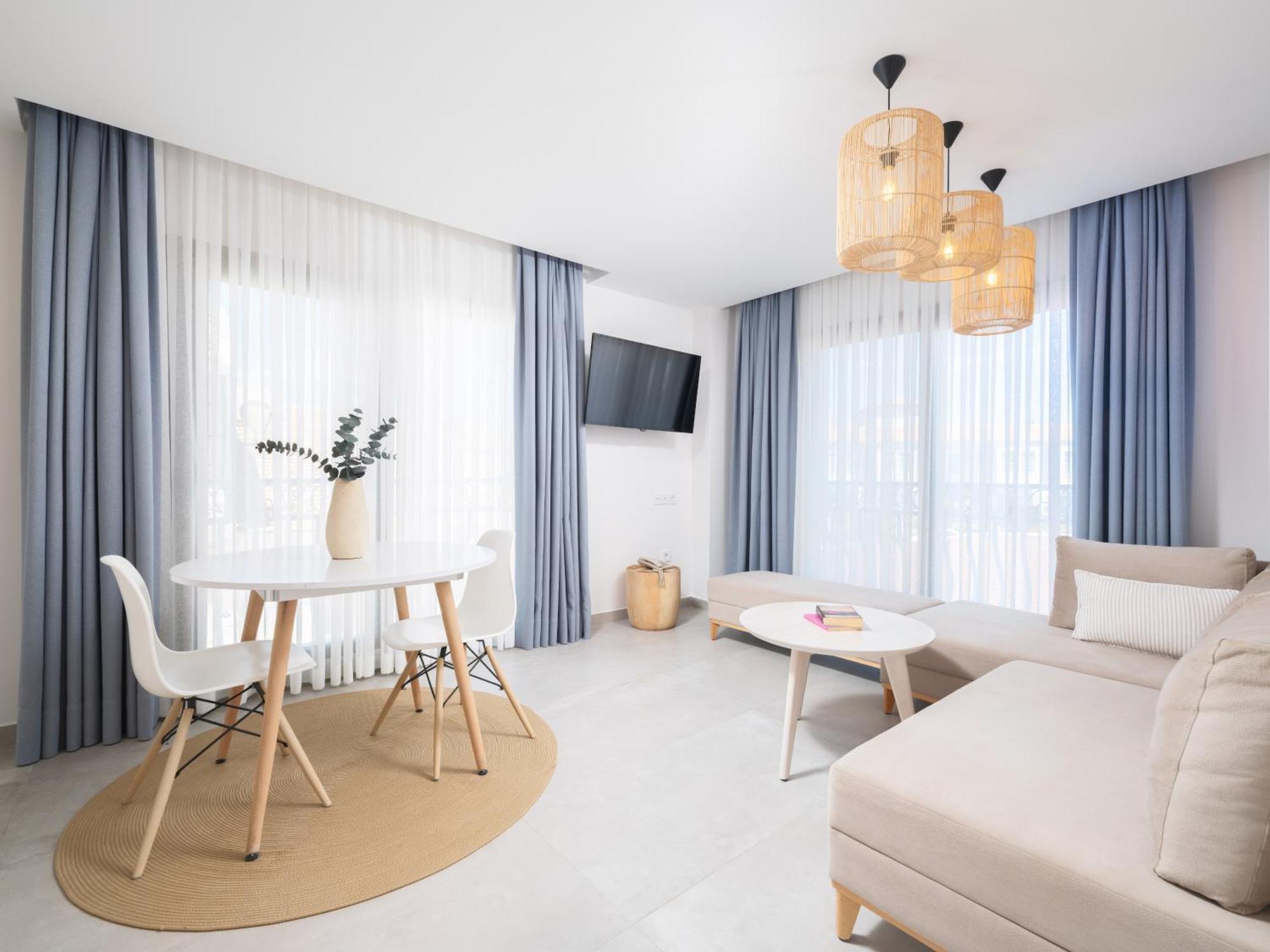 Cumbalica Garden Hotel Cesme Exterior photo