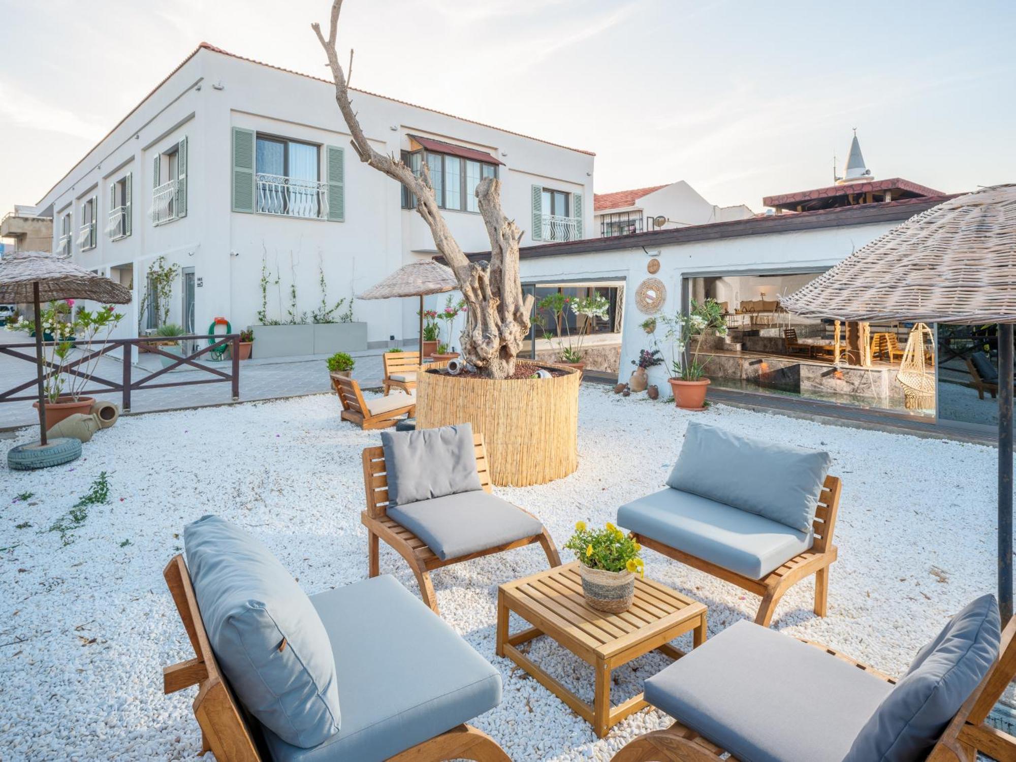 Cumbalica Garden Hotel Cesme Exterior photo
