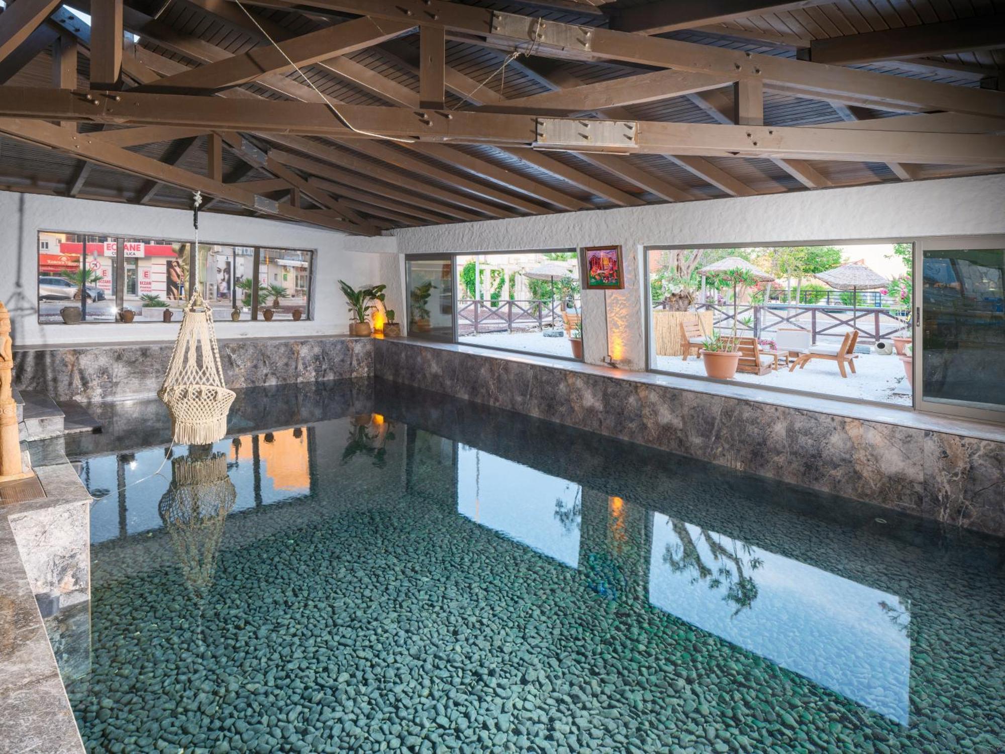 Cumbalica Garden Hotel Cesme Exterior photo